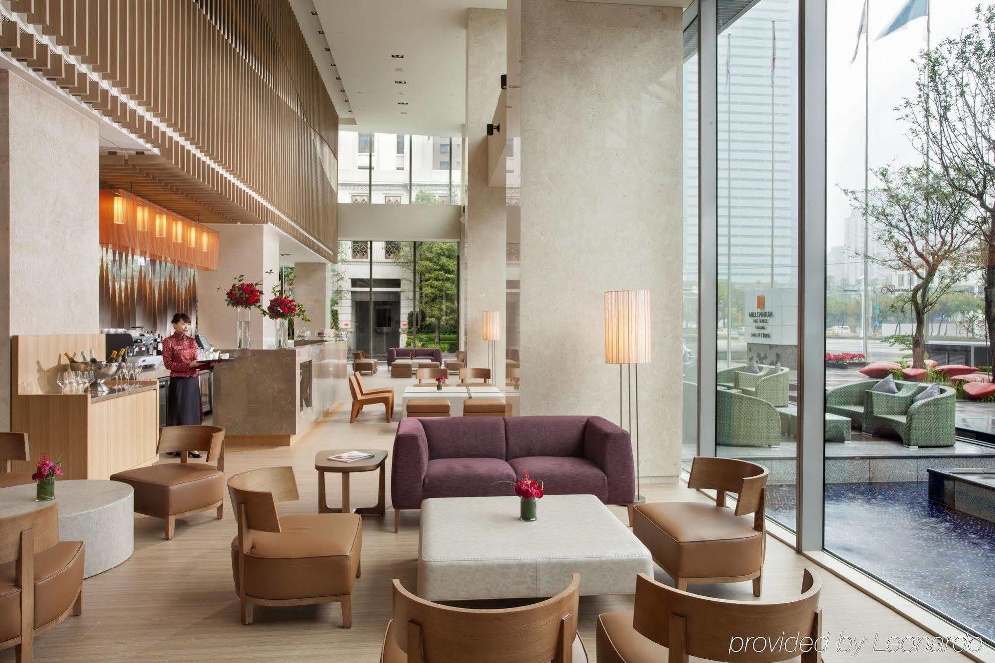 Millennium Hotel Taichung Extérieur photo The lobby